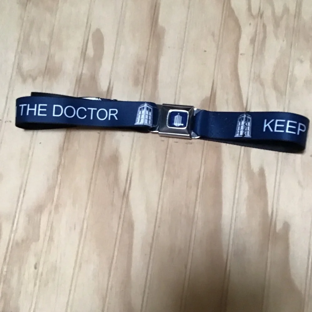 Buckle Down Keep Calm‎ Doctor Who TARDIS Adjustable Seatbelt Style Navy Web Belt
